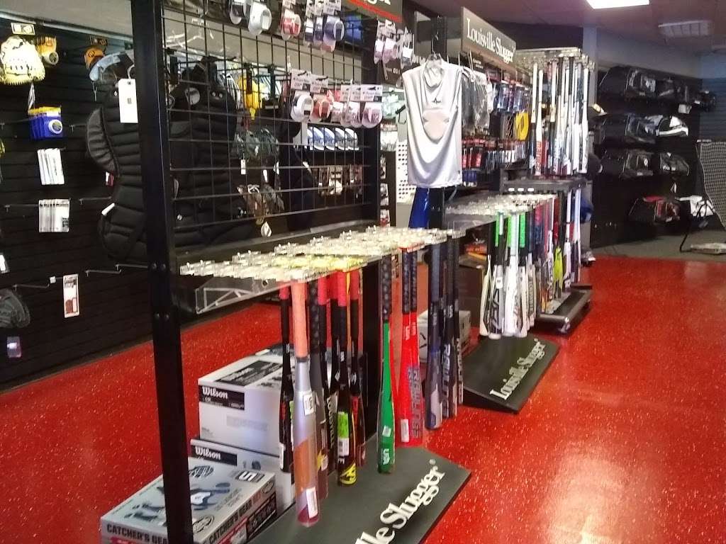 Pasadena Sporting Goods | 115 E. Pasadena Fwy, Pasadena, TX 77506 | Phone: (713) 477-7151