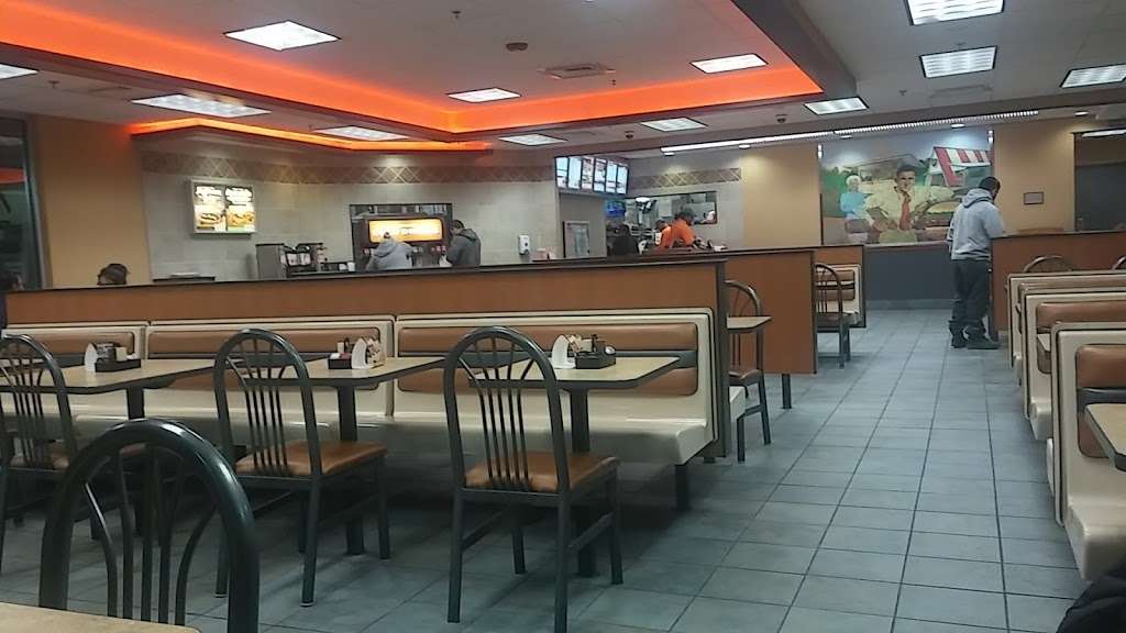 Whataburger | 12100 Lake June Rd, Balch Springs, TX 75180, USA | Phone: (972) 913-8424