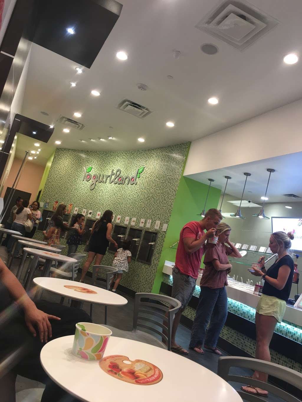 Yogurtland | 10115 Louetta Rd, Houston, TX 77070 | Phone: (281) 547-8330