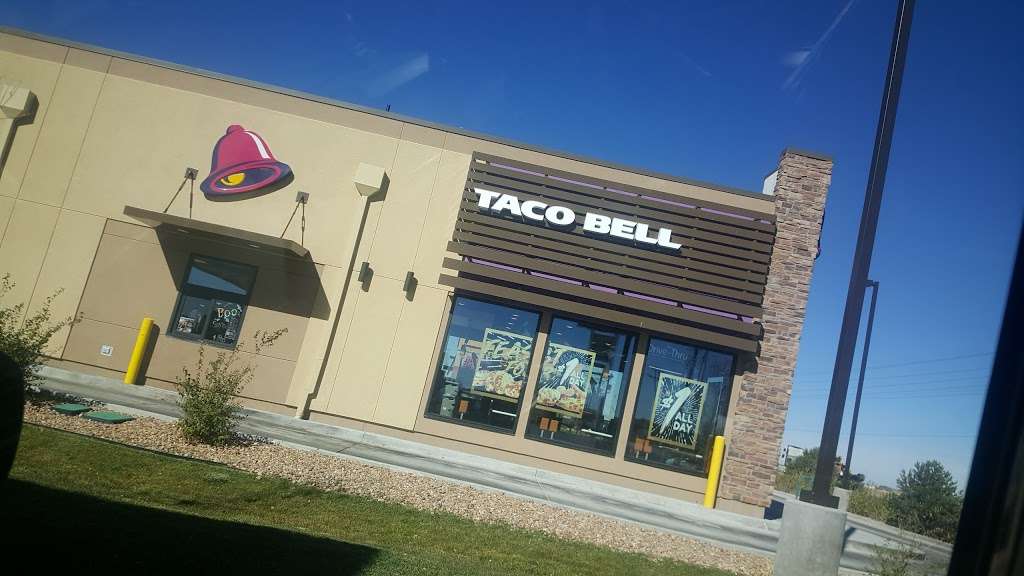 Taco Bell | 1065 S 1st St, Bennett, CO 80102, USA | Phone: (303) 644-4171