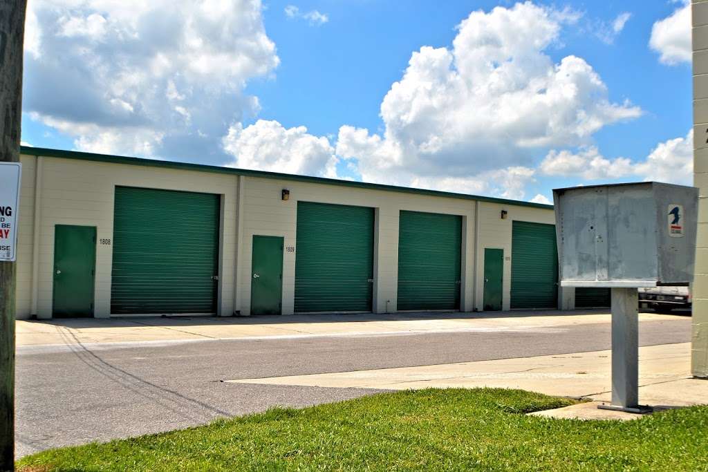 Barton Storage & Commercial Park | 1815 Thornhill Rd, Auburndale, FL 33823, USA | Phone: (863) 967-8375