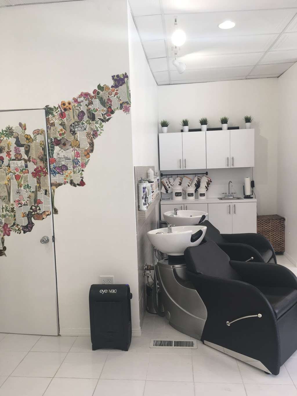 Salon Flourish | 3515 Highland Ave, Manhattan Beach, CA 90266, USA | Phone: (310) 809-8194