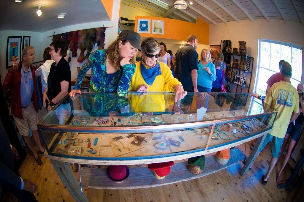 Made Contemporary Craft Gallery | 3448 Shoreline Hwy, Stinson Beach, CA 94970, USA | Phone: (415) 868-8860