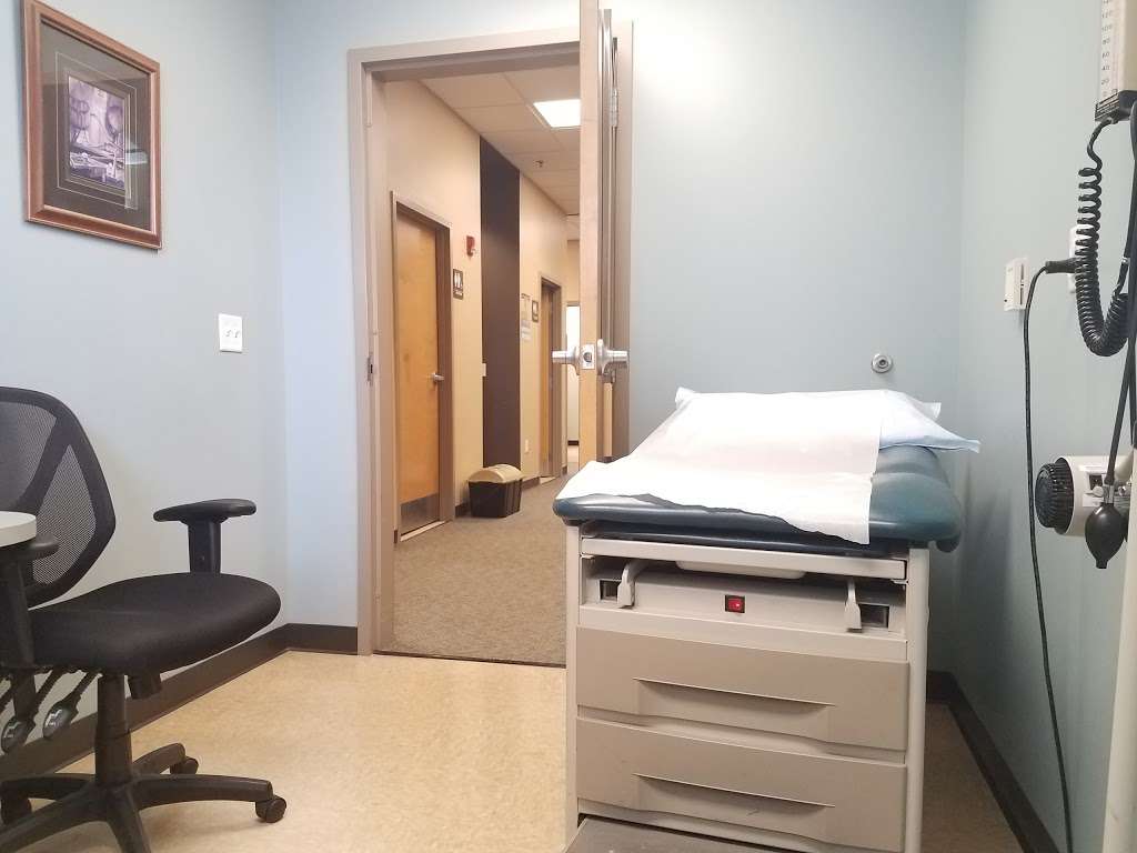 Lawrence Family Practice Center | 4951 W 18th St, Lawrence, KS 66047, USA | Phone: (785) 841-6540