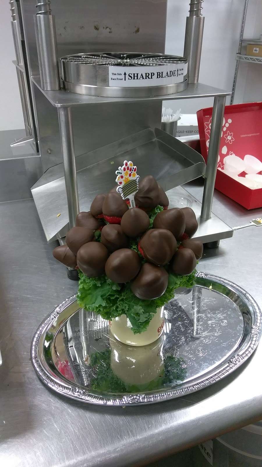 Edible Arrangements | 6153 Ridge Ave Unit A, Philadelphia, PA 19128, USA | Phone: (215) 483-5727