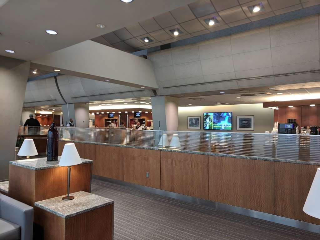 American Airlines Admirals Club | Terminal F, Philadelphia International Airport, Philadelphia PA, Philadelphia International Airport, Philadelphia, PA 19153, USA