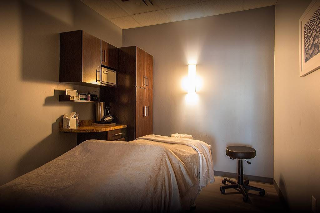 Massage Envy | 1657 S Dobson Rd Ste, Mesa, AZ 85202, USA | Phone: (480) 839-3689