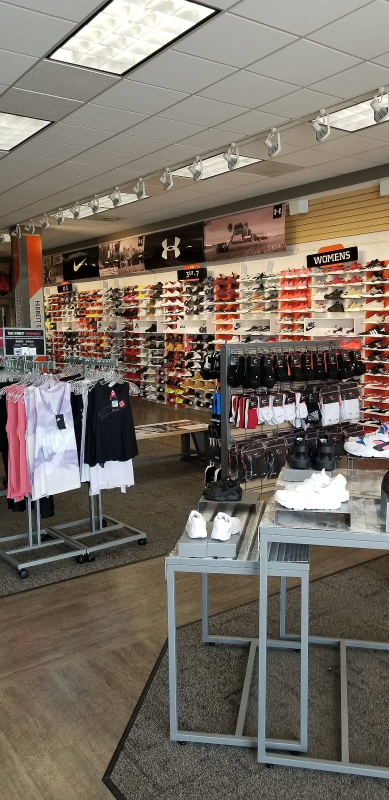 Hibbett Sports | 3225 La Hwy 1 S Ste C, Port Allen, LA 70767, USA | Phone: (225) 749-8967