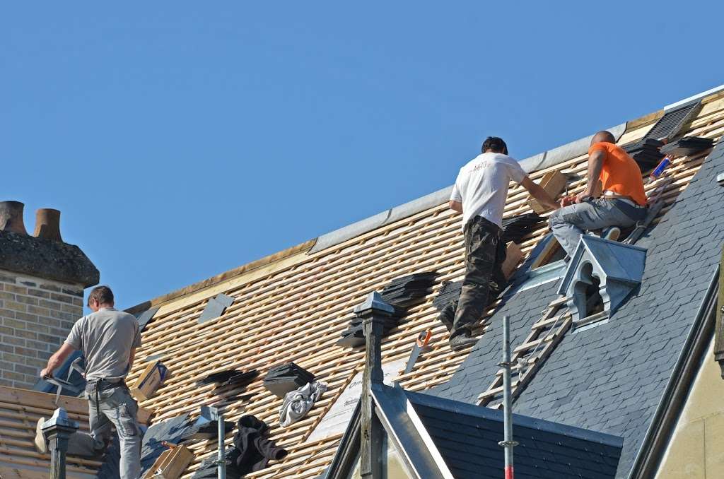 Kansas City Roofing Masters | 1713 Meadowlark Ct Ste108, Kansas City, KS 66102, USA | Phone: (816) 298-8178