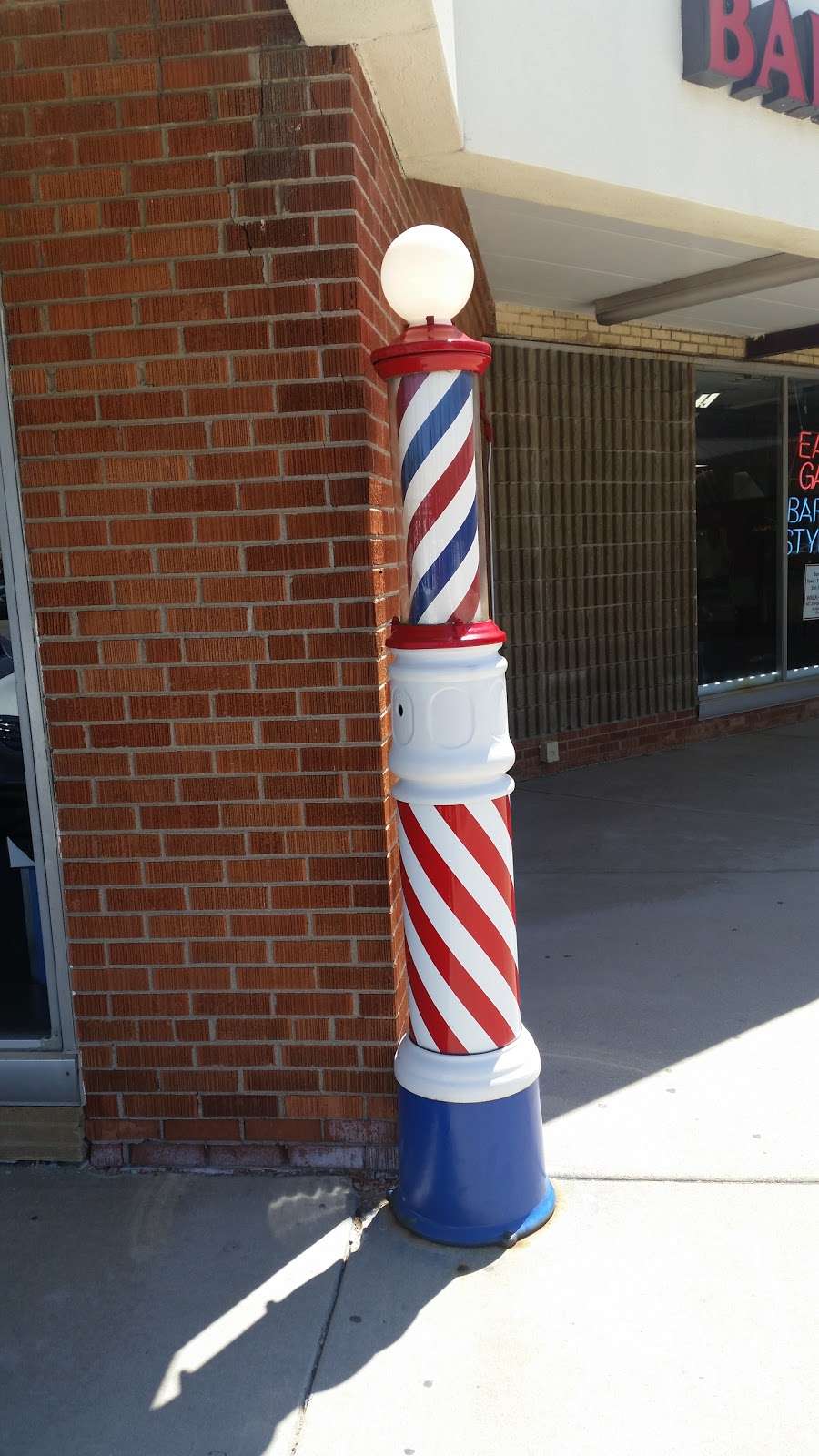 EastGate Barber Salon | B-, 837 South Meyers Road #26, Lombard, IL 60148, USA | Phone: (630) 629-1488