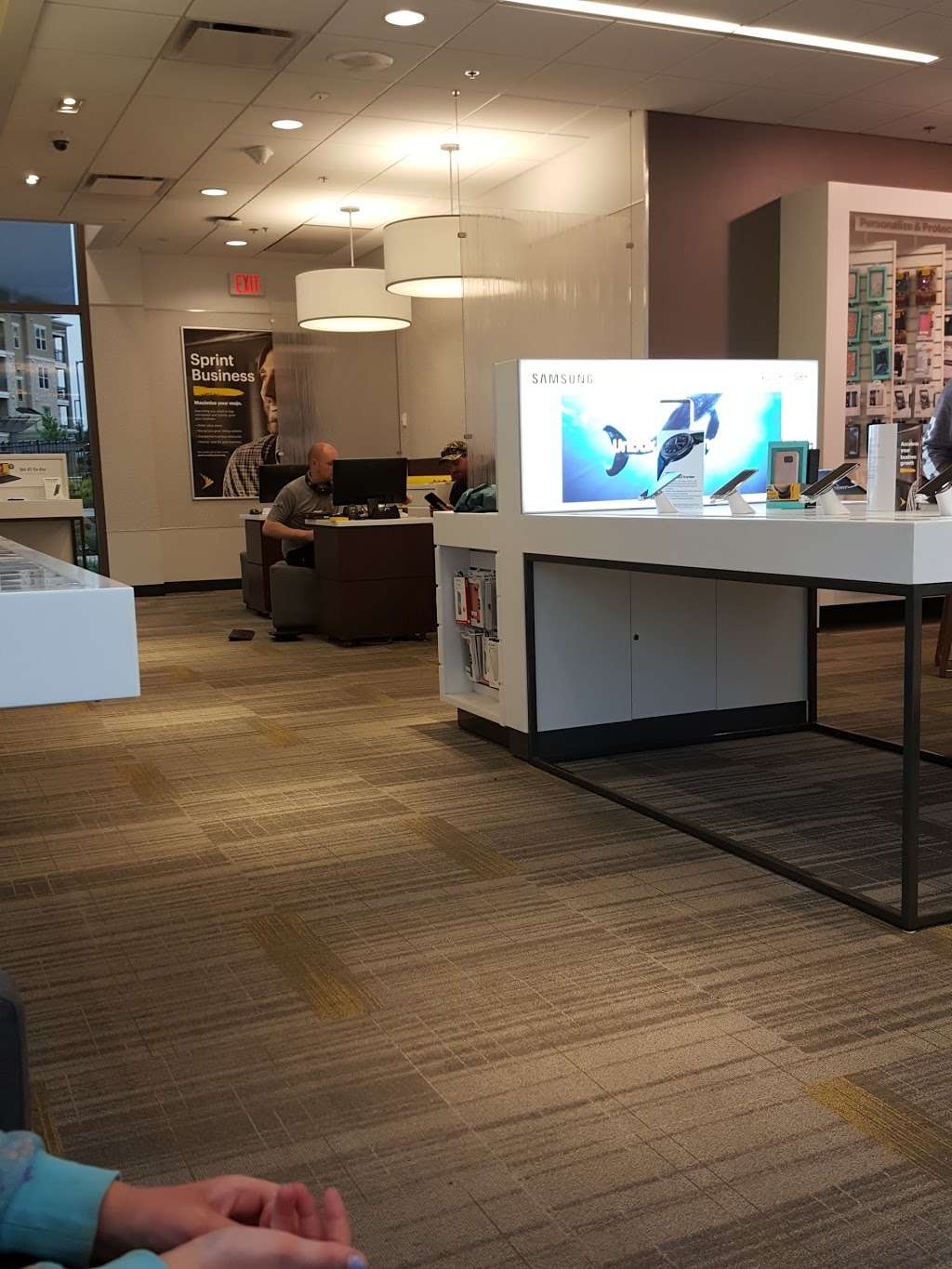 Sprint Store | 6285 W 135th St Ste 340, Overland Park, KS 66223 | Phone: (913) 239-0433