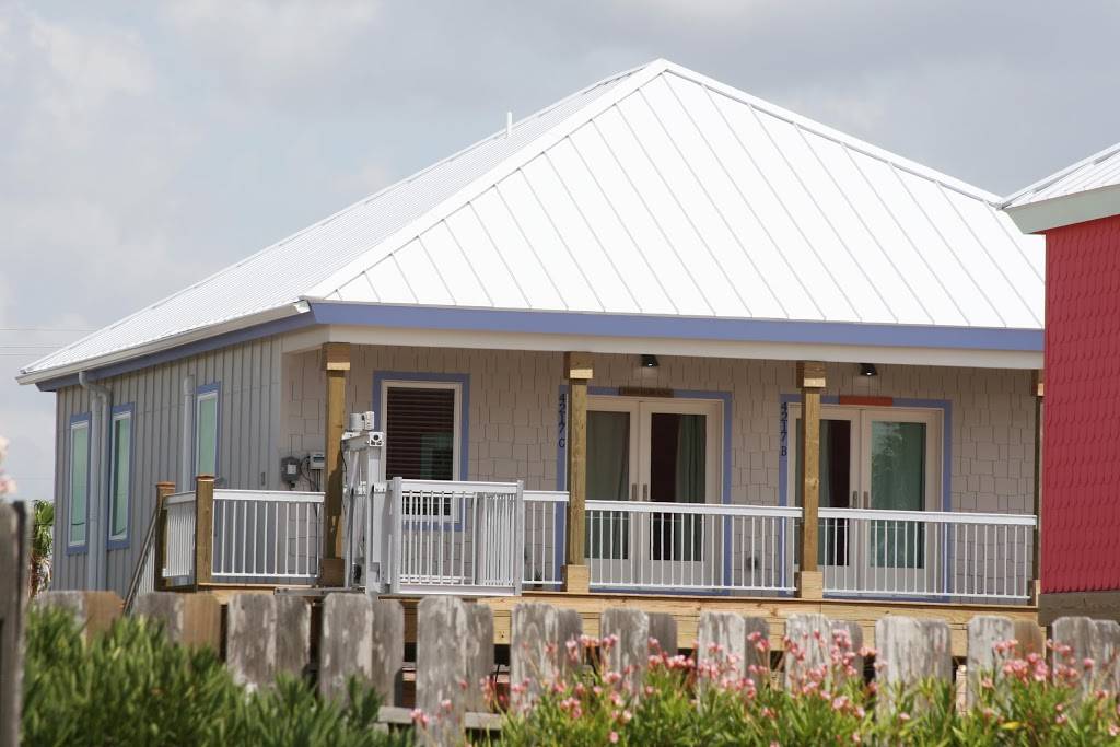 Cottages By the Bay | 4209 Gulfbreeze Blvd, Corpus Christi, TX 78402, USA | Phone: (361) 881-5100