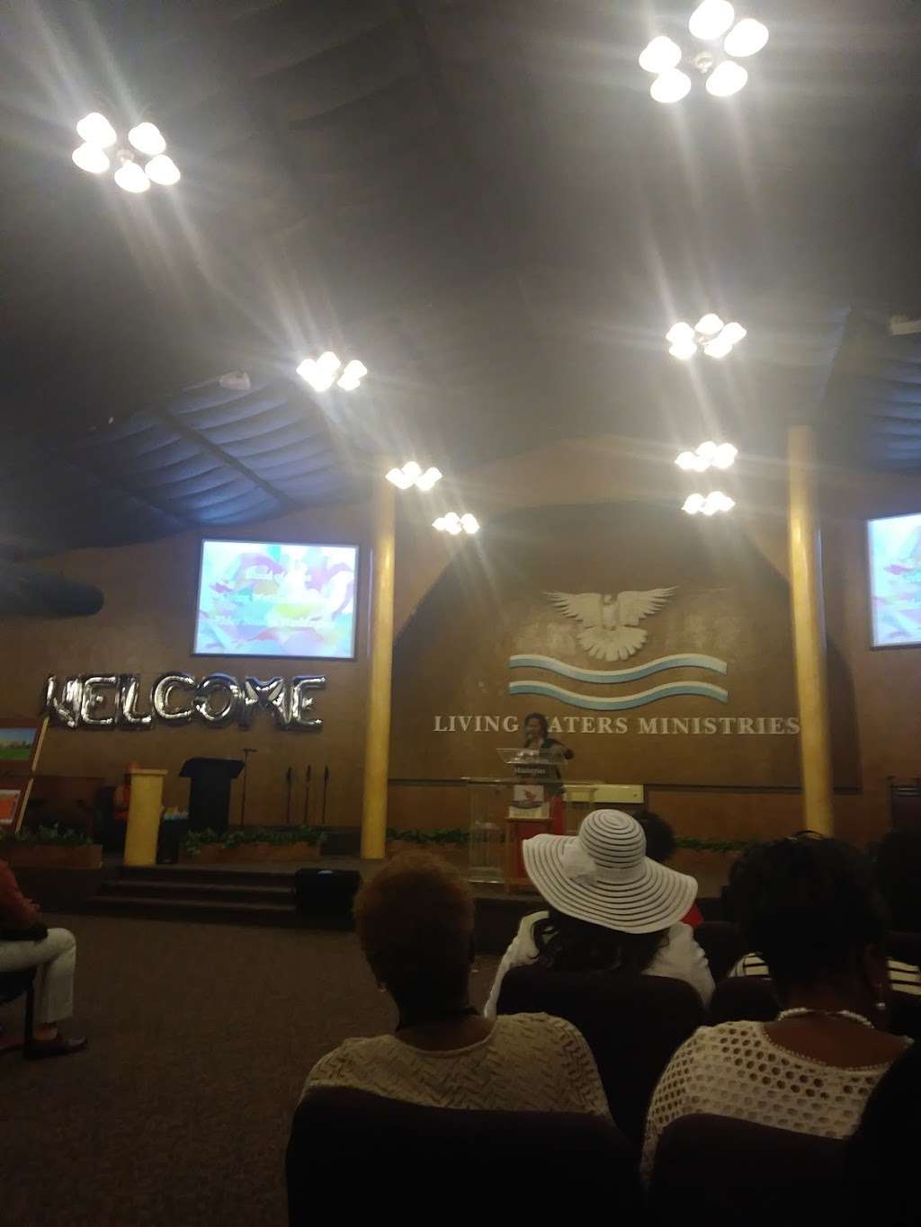 Living Waters Ministries | 2232 Franklin Dr, Mesquite, TX 75150, USA | Phone: (972) 288-1933