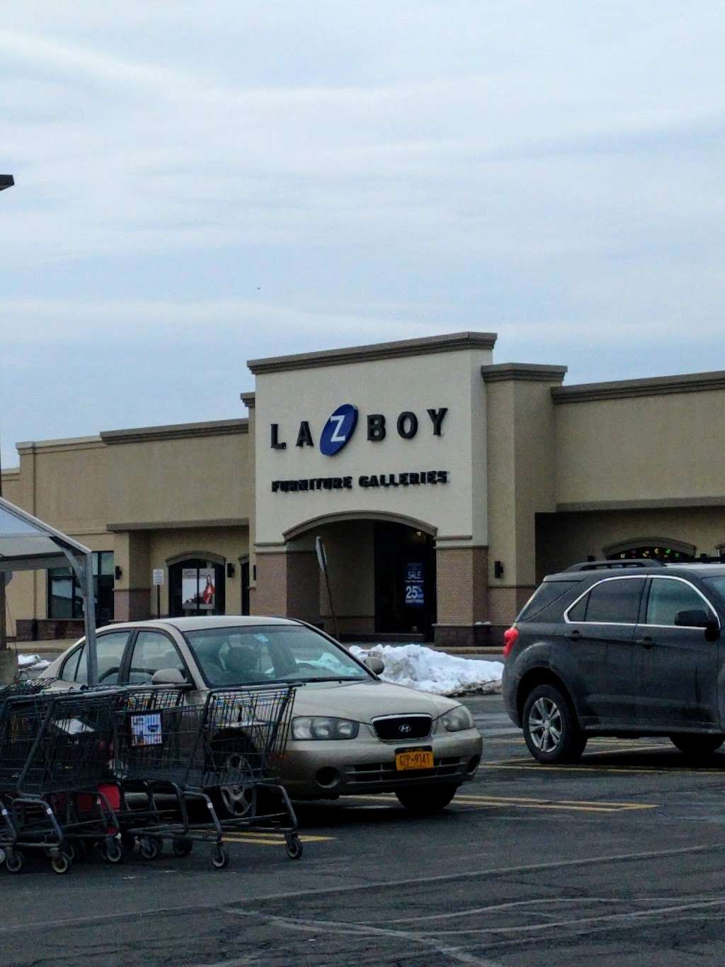 La-Z-Boy Furniture Galleries | 505 Schutt Rd Suite 2, Middletown, NY 10940 | Phone: (845) 346-4636