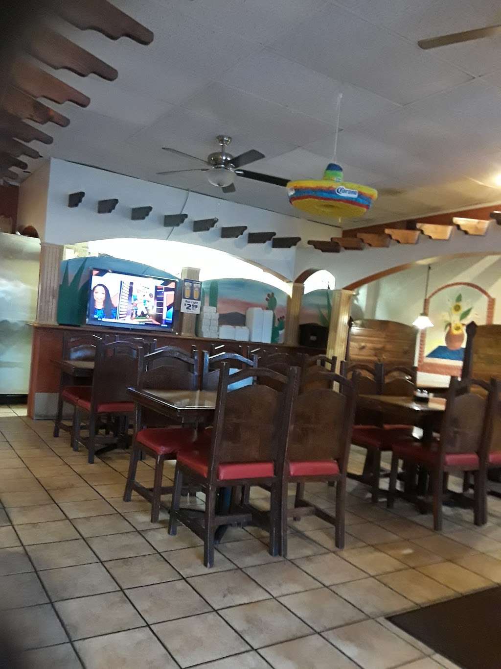 La Fuente Mexican Restaurant | 101 State Hwy F, Smithville, MO 64089, USA | Phone: (816) 873-3101