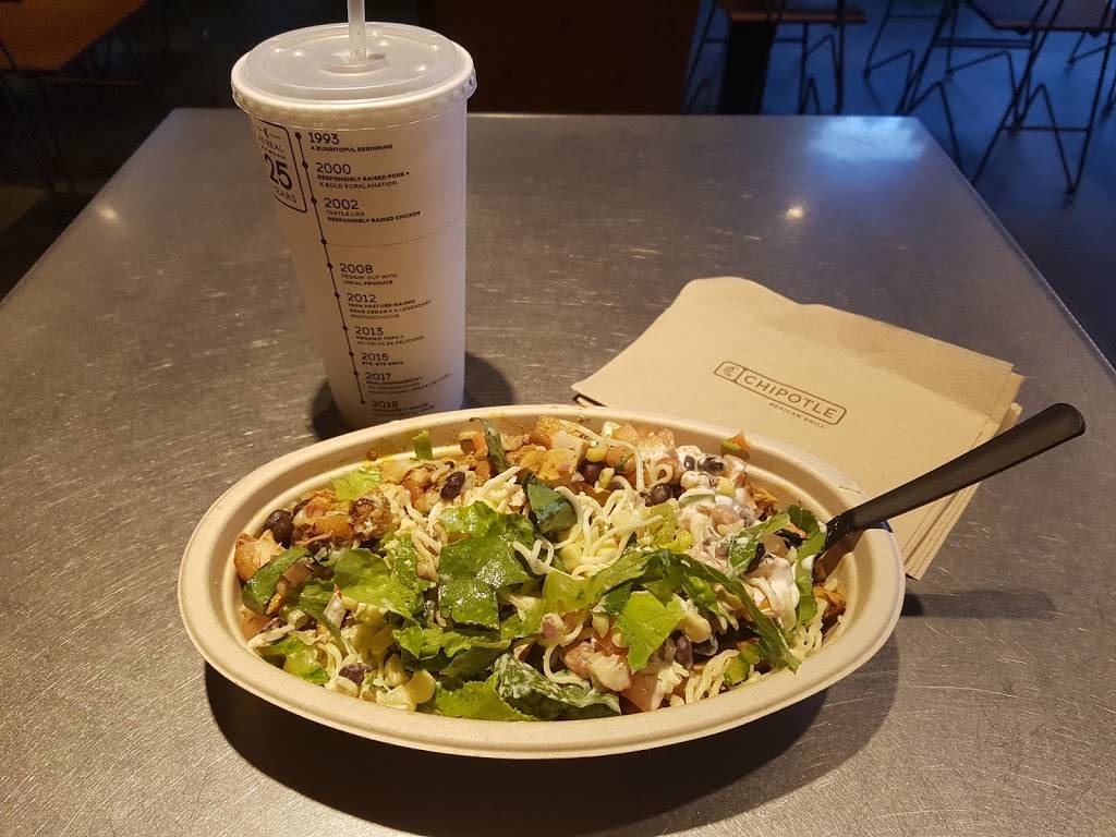 Chipotle Mexican Grill | 4000 University Ave, Madison, WI 53705, USA | Phone: (608) 233-4305