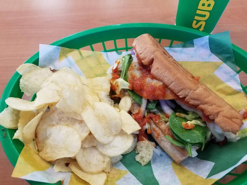 Subway | 5816 4th St, Lubbock, TX 79416, USA | Phone: (806) 791-0991