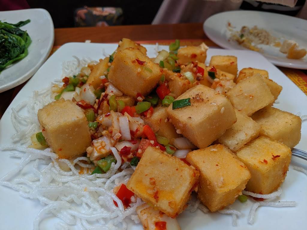 Red Ginger China Bistro | 5999 Rice Creek Pkwy #102, Shoreview, MN 55126, USA | Phone: (651) 784-3200