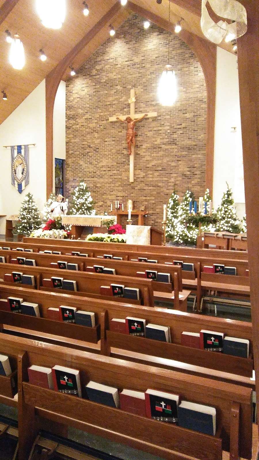 Episcopal Church-Annunciation | 5725 Stearns School Rd, Gurnee, IL 60031, USA | Phone: (847) 336-3730