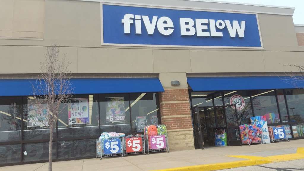 Five Below | 5630 Washington Ave #4, Racine, WI 53406, USA | Phone: (262) 619-0427