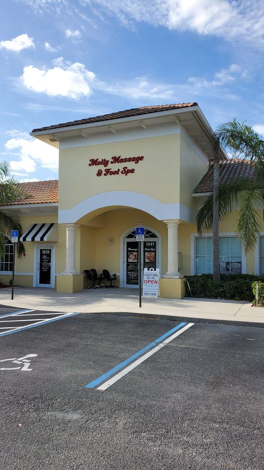 Molly massages | 5641 SE Crooked Oak Ave, Hobe Sound, FL 33455, USA | Phone: (772) 631-1338