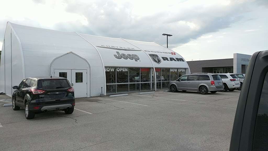 Fieldhouse Chrysler Dodge Jeep Ram | 1420 S Halleck St, De Motte, IN 46310 | Phone: (219) 987-2400