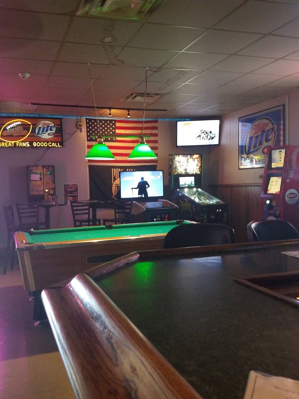 Uncle Joes Bar & Grill | 6211 W 130th St, Parma Heights, OH 44130 | Phone: (216) 267-4447