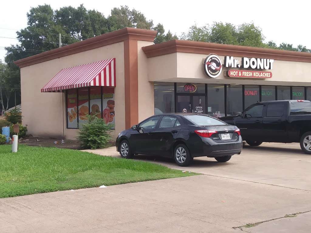 Mr. Donut & Kolache | 7322 Senate Ave, Jersey Village, TX 77040, USA | Phone: (713) 896-0055