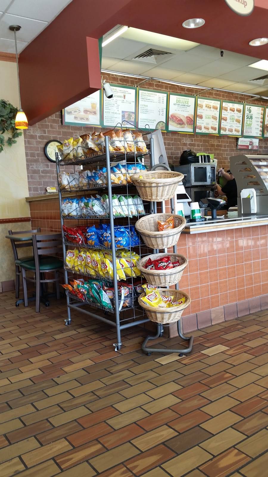 Subway | 5932 W Bell Rd Suite D104, Glendale, AZ 85308, USA | Phone: (602) 978-3488