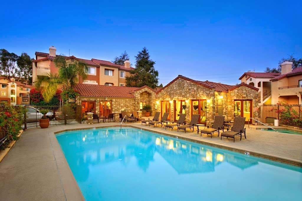 eaves Rancho Penasquitos | 10024 Paseo Montril, San Diego, CA 92129, USA | Phone: (858) 324-1114