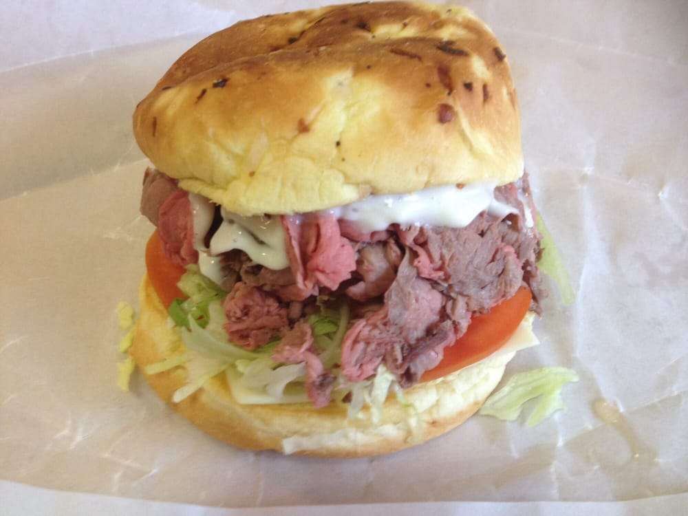 Nikos Roast Beef | 194 Elm St #1805, Salisbury, MA 01952 | Phone: (978) 463-8887