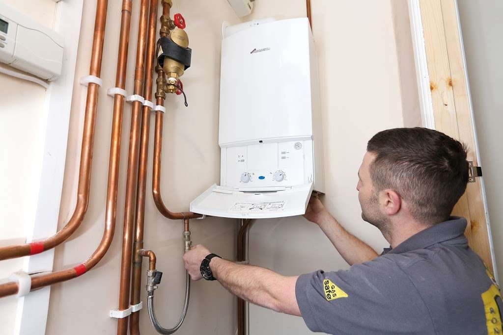 Eph Boilers | Grange Lane, Roydon, Harlow, Roydon, Essex CM19 5HG, UK | Phone: 0800 468 1100