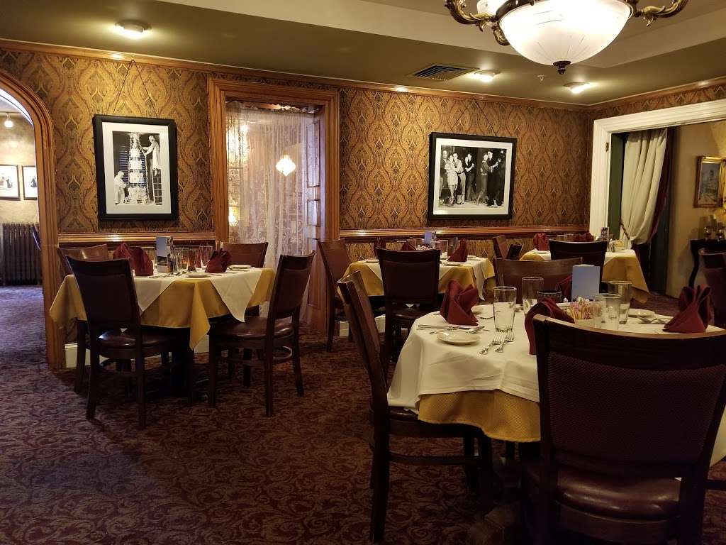 The Washington House Hotel & Restaurant | 136 N Main St, Sellersville, PA 18960, USA | Phone: (215) 257-3000