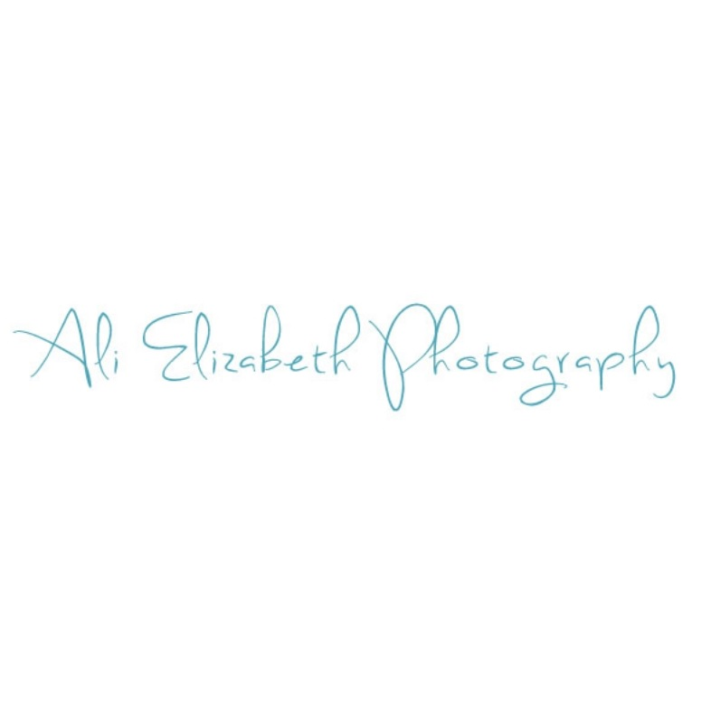 Ali Elizabeth Photography | 1115 16th St, Columbus, IN 47201, USA | Phone: (812) 343-0575