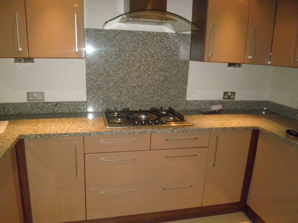 Worktops4u | Unit 1, Ivorys Business Centre, Harper Ln, Radlett WD7 7HU, UK | Phone: 01923 855778