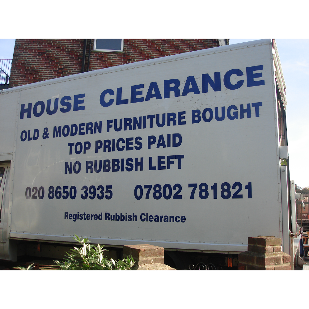 A & M House Clearance | Elmers End Rd, Beckenham BR3 4DR, UK | Phone: 020 8650 3935