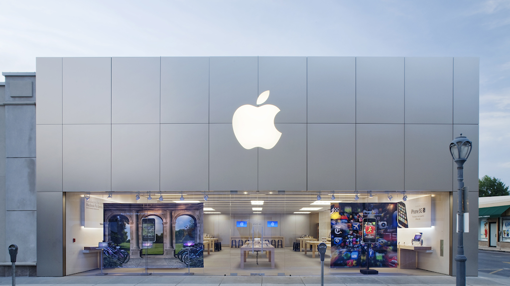 Apple Suburban Square | 61 St James Pl, Ardmore, PA 19003, USA | Phone: (610) 726-9400