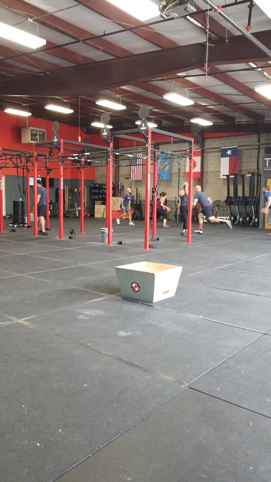 CrossFit LandRush | 7308 NW 164th St #10, Edmond, OK 73013, USA | Phone: (405) 698-7000