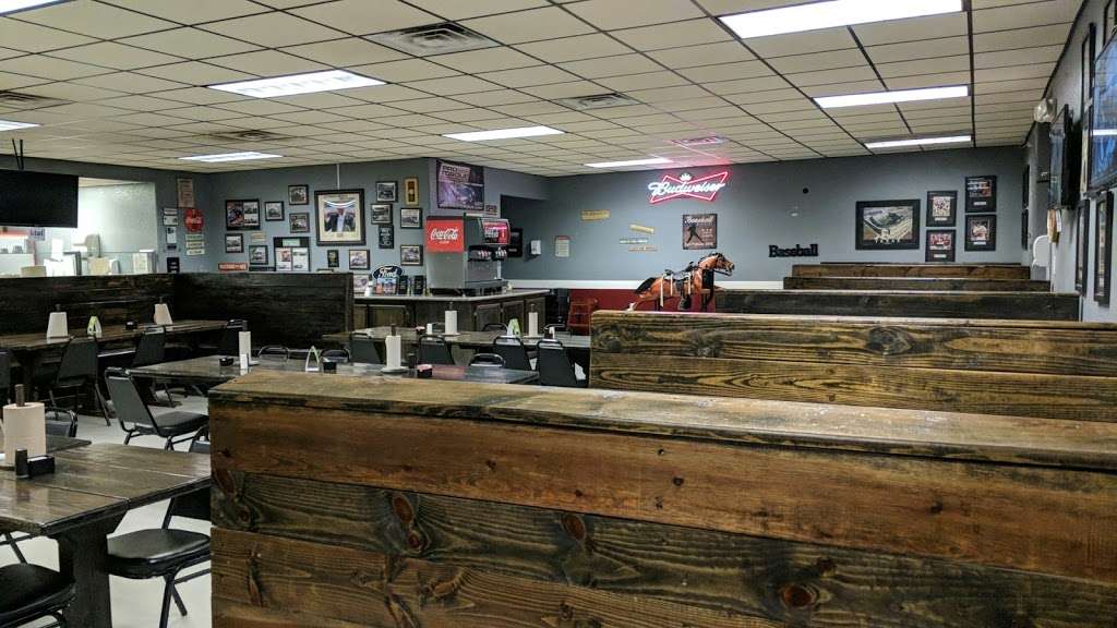 Kenjos BBQ | 200 E San Bernard St, Brazoria, TX 77422 | Phone: (979) 798-4227