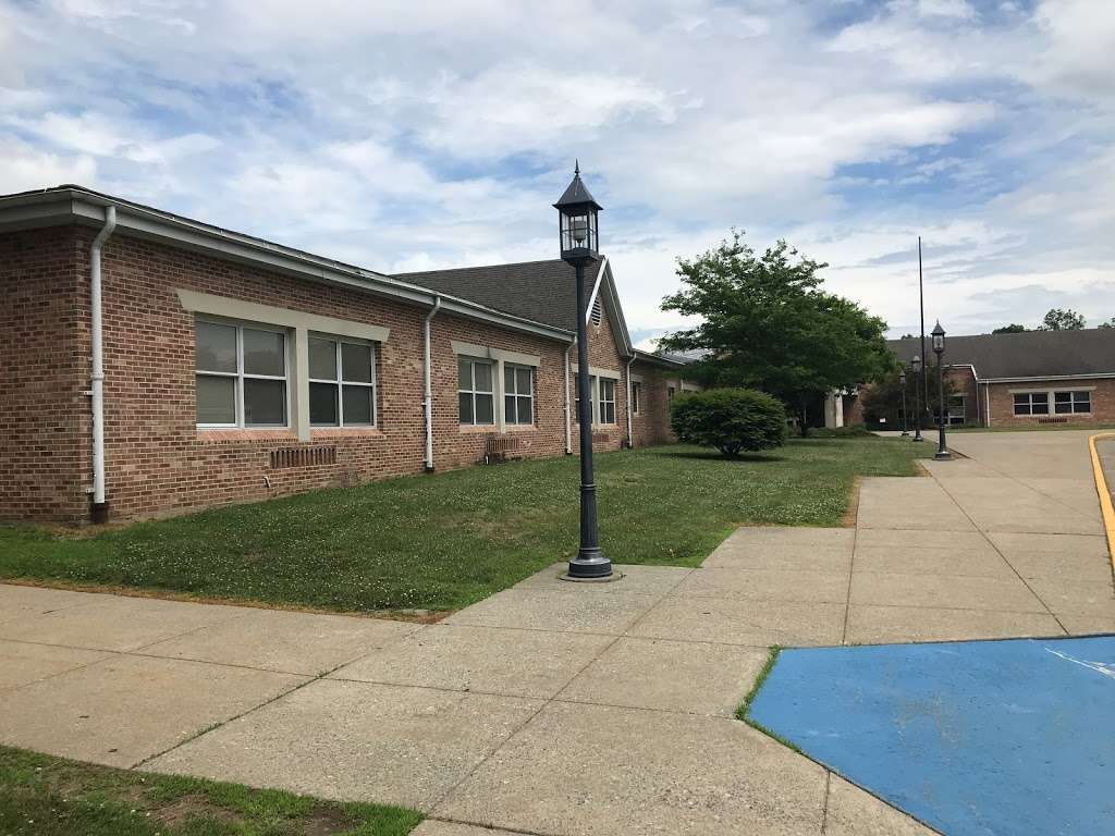 Resica School | 1 Gravel Ridge Rd, East Stroudsburg, PA 18302 | Phone: (570) 223-6911