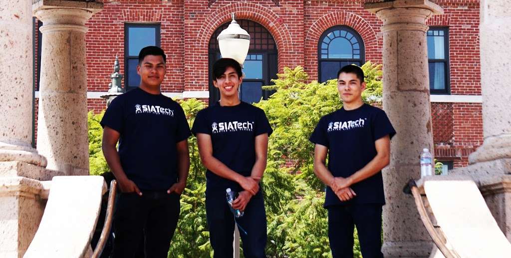 SIATech South Bay Independent Study High School | 1111 Bay Blvd, Chula Vista, CA 91911, USA | Phone: (619) 575-4541