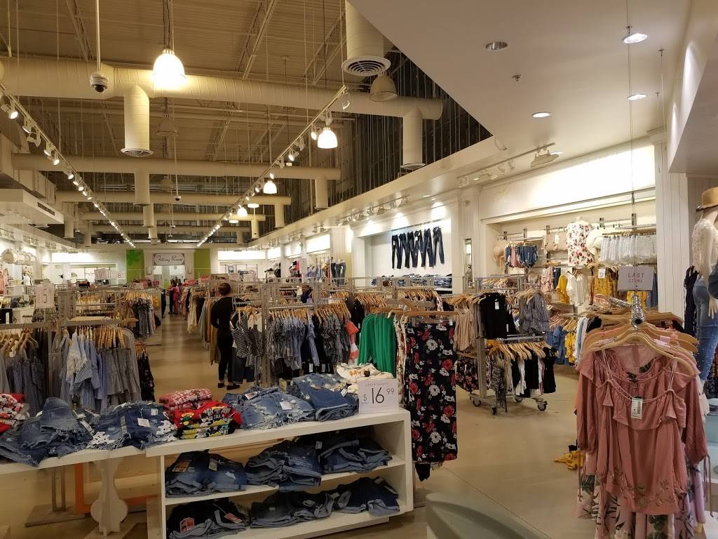 Papaya Clothing | 8111 Concord Mills Boulevard, Concord, NC 28027, USA | Phone: (704) 979-1015