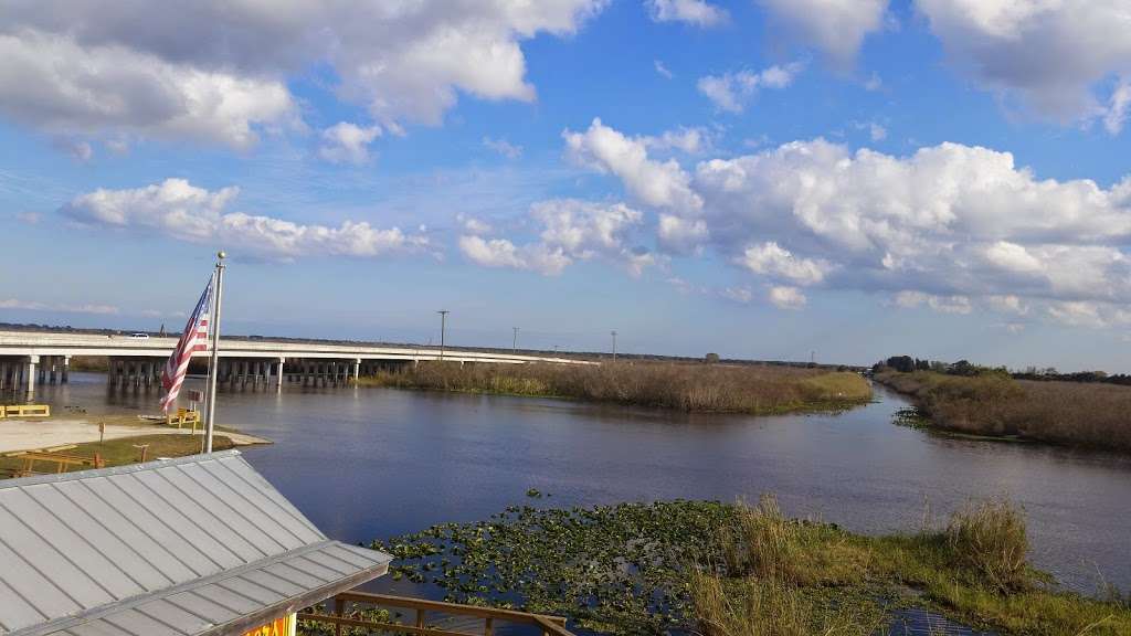 Camp Holly Airboat Rides | 6901 US-192, Melbourne, FL 32904, USA | Phone: (321) 723-2179