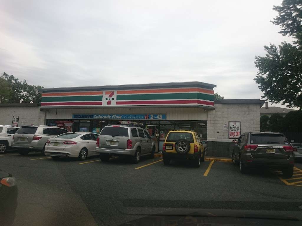 7-Eleven | 750 Rutherford Ave, Lyndhurst, NJ 07071 | Phone: (201) 729-0990