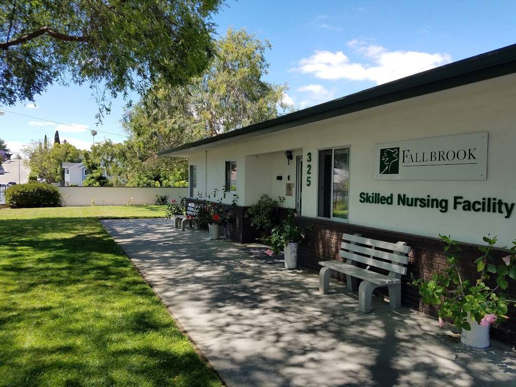 Fallbrook Skilled Nursing | 325 Potter St, Fallbrook, CA 92028, USA | Phone: (909) 557-1125