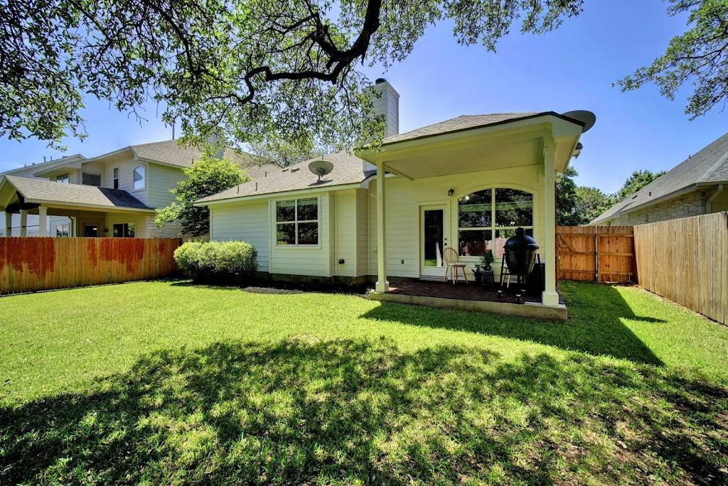 Korean Speaking Realtor E.J Yoo | 4600 Reyes St, Austin, TX 78721, USA | Phone: (512) 299-8550