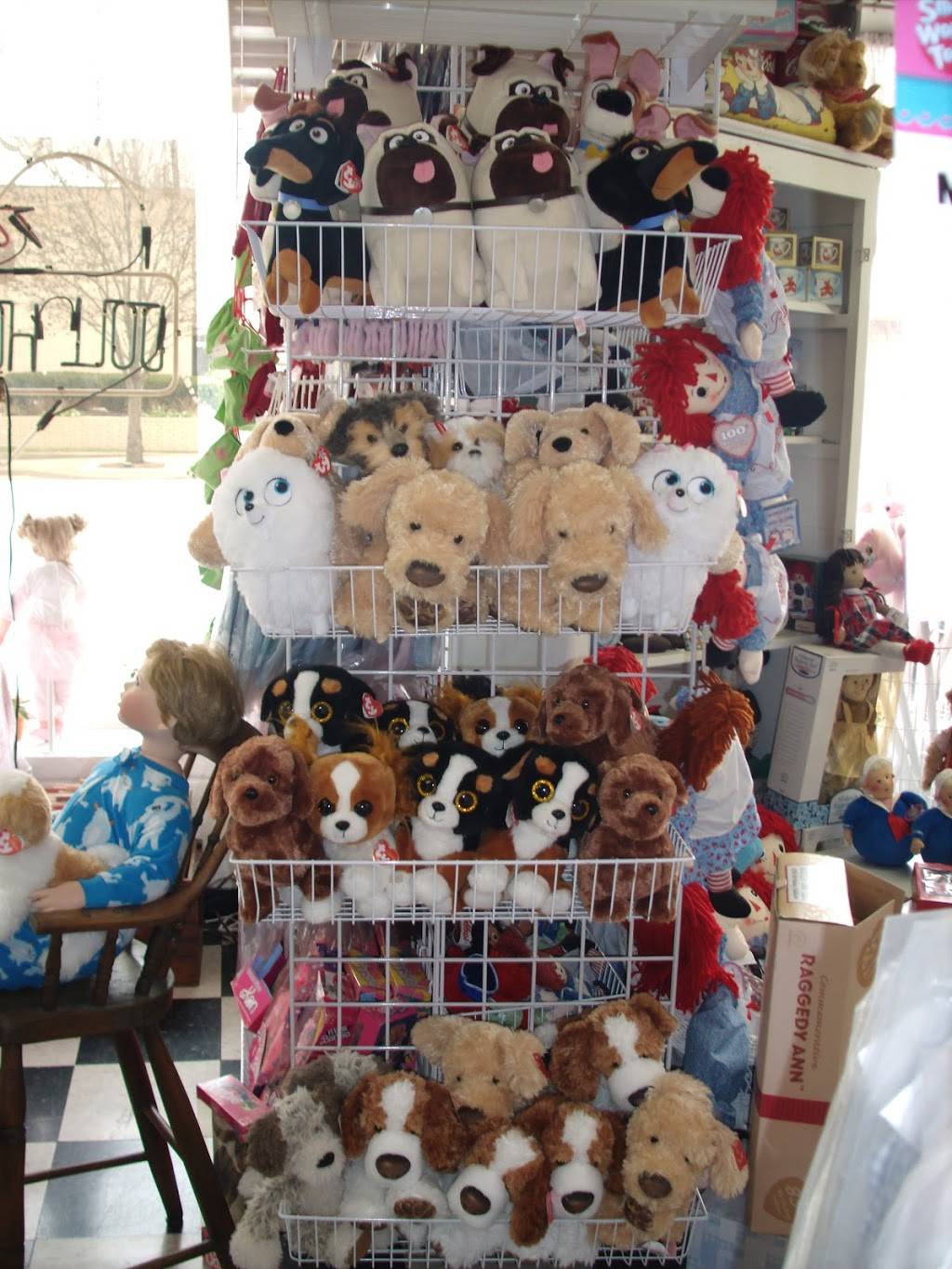 The Doll Cradle | 10910 Johnson Dr, Shawnee, KS 66203, USA | Phone: (913) 631-1900