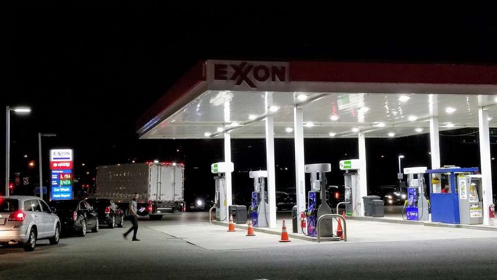 Exxon | 100 Lindbergh Rd, Newark, NJ 07114, USA | Phone: (973) 624-0500