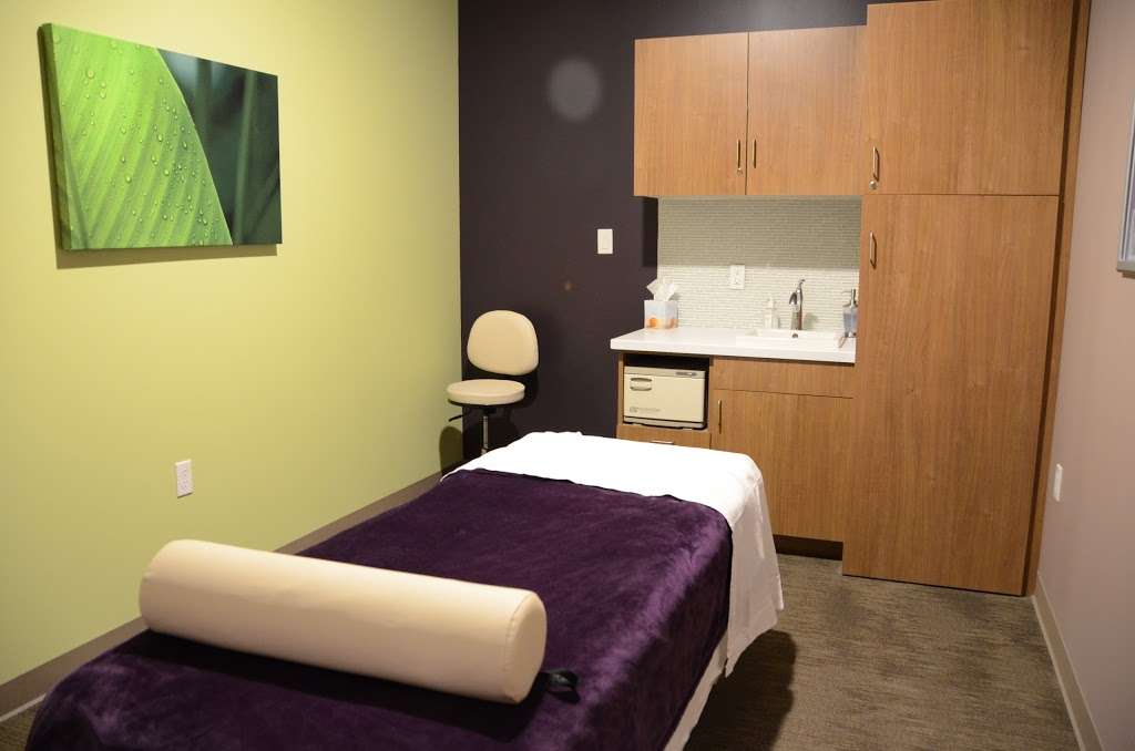 Massage Envy - Valparaiso | 300 Porters Vale Blvd Suite 110, Valparaiso, IN 46383, USA | Phone: (219) 476-7474