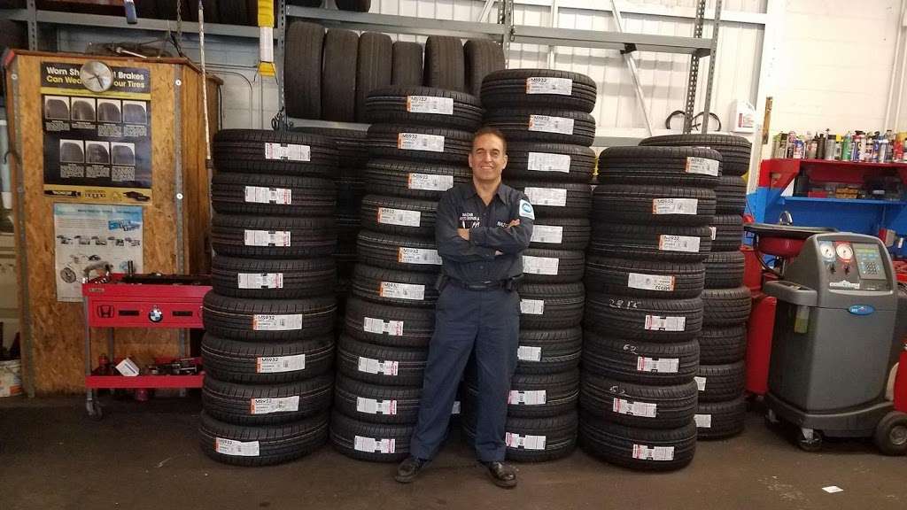 Best Tires & Auto Repair | 11508 Oxnard St, North Hollywood, CA 91606, USA | Phone: (818) 308-8537